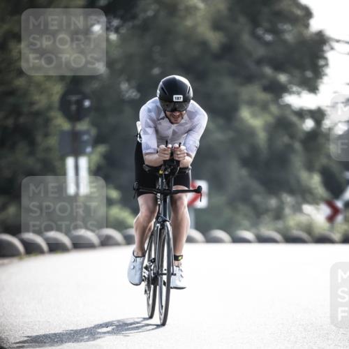 21.06.2026 - 29. Vierlanden-Triathlon H.Heesch http://msf.ph/oto/9856162 21.06.2026 08:58:53 Radfahren 153, 160, 187 meine-sportfotos.de