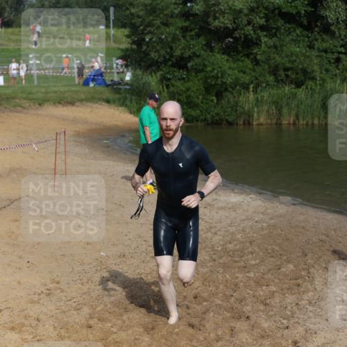 21.06.2026 - 29. Vierlanden-Triathlon Andreas Tolksdorf http://msf.ph/oto/9856218 21.06.2026 08:55:57 Schwimmen 87, 138 meine-sportfotos.de