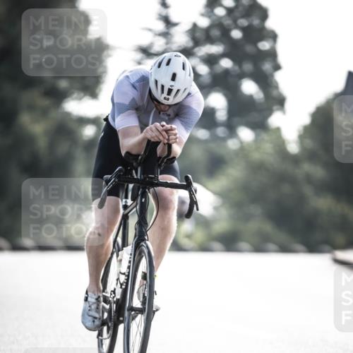 21.06.2026 - 29. Vierlanden-Triathlon H.Heesch http://msf.ph/oto/9856219 21.06.2026 08:59:17 Radfahren 68, 199 meine-sportfotos.de
