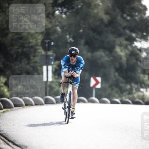 21.06.2026 - 29. Vierlanden-Triathlon H.Heesch http://msf.ph/oto/9856253 21.06.2026 08:59:28 Radfahren 139 meine-sportfotos.de