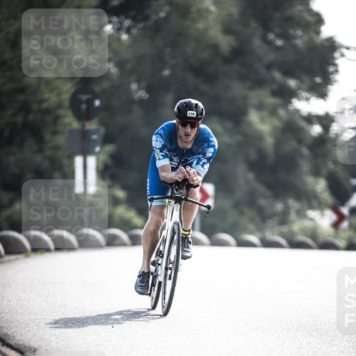 21.06.2026 - 29. Vierlanden-Triathlon H.Heesch http://msf.ph/oto/9856260 21.06.2026 08:59:28 Radfahren 139 meine-sportfotos.de