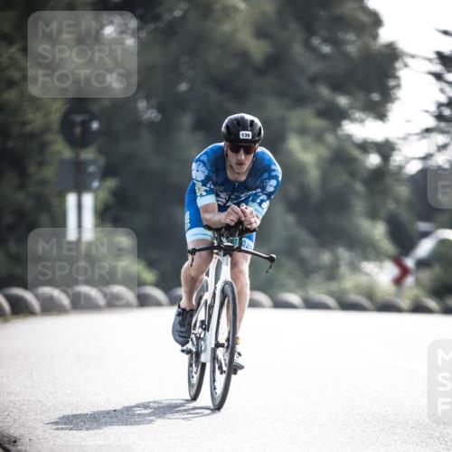 21.06.2026 - 29. Vierlanden-Triathlon H.Heesch http://msf.ph/oto/9856263 21.06.2026 08:59:29 Radfahren 139 meine-sportfotos.de