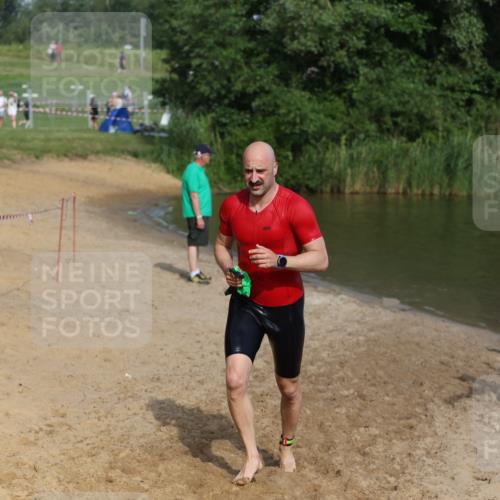21.06.2026 - 29. Vierlanden-Triathlon Andreas Tolksdorf http://msf.ph/oto/9856325 21.06.2026 08:56:19 Schwimmen 121 meine-sportfotos.de