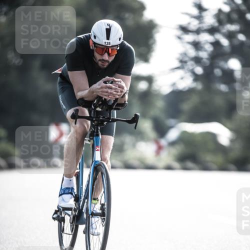 21.06.2026 - 29. Vierlanden-Triathlon H.Heesch http://msf.ph/oto/9856333 21.06.2026 08:59:49 Radfahren 135 meine-sportfotos.de