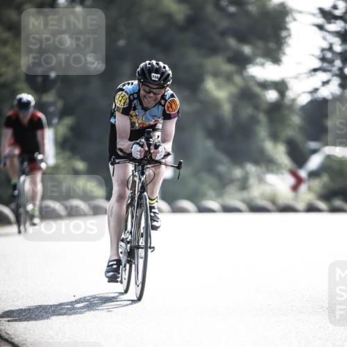 21.06.2026 - 29. Vierlanden-Triathlon H.Heesch http://msf.ph/oto/9856375 21.06.2026 09:00:35 Radfahren 48, 156 meine-sportfotos.de