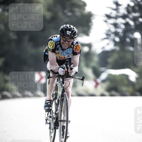 21.06.2026 - 29. Vierlanden-Triathlon H.Heesch http://msf.ph/oto/9856381 21.06.2026 09:00:35 Radfahren 48, 156 meine-sportfotos.de