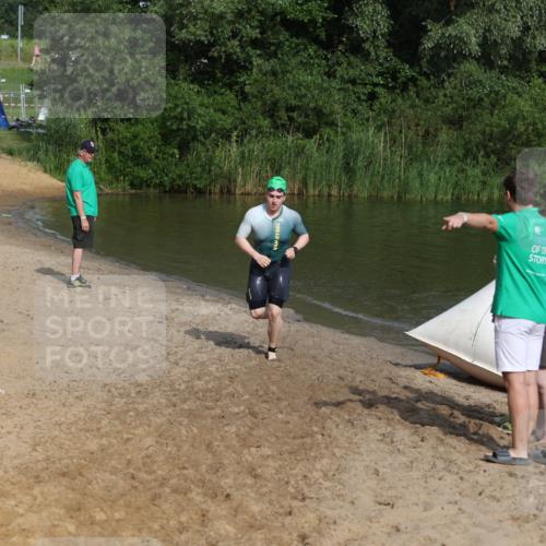 21.06.2026 - 29. Vierlanden-Triathlon Andreas Tolksdorf http://msf.ph/oto/9856391 21.06.2026 08:57:14 Schwimmen 41 meine-sportfotos.de
