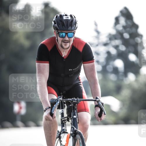 21.06.2026 - 29. Vierlanden-Triathlon H.Heesch http://msf.ph/oto/9856406 21.06.2026 09:00:38 Radfahren 48, 156 meine-sportfotos.de