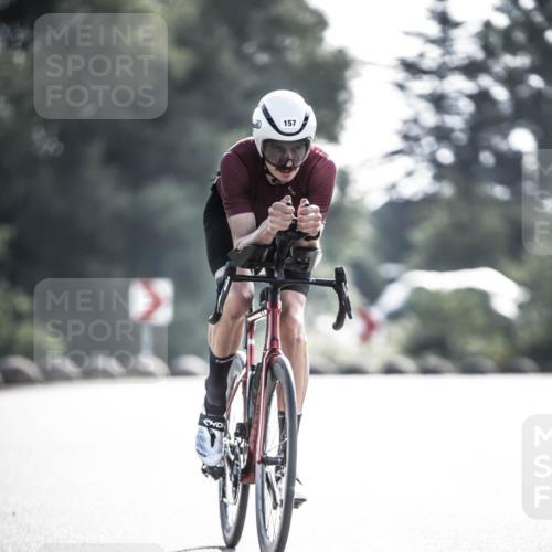 21.06.2026 - 29. Vierlanden-Triathlon H.Heesch http://msf.ph/oto/9856433 21.06.2026 09:00:48 Radfahren 157 meine-sportfotos.de