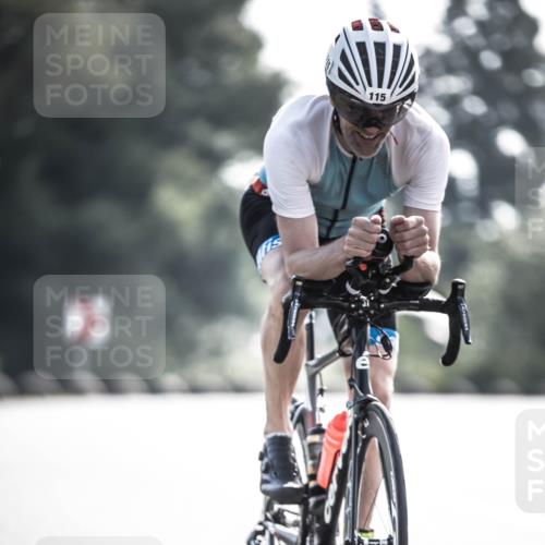 21.06.2026 - 29. Vierlanden-Triathlon H.Heesch http://msf.ph/oto/9856470 21.06.2026 09:00:57 Radfahren 115 meine-sportfotos.de