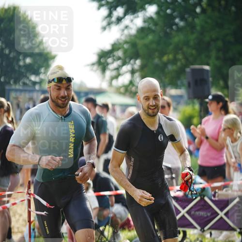 21.06.2026 - 29. Vierlanden-Triathlon LAZAROV Photography http://msf.ph/oto/9856489 21.06.2026 08:35:29 Schwimmen 23, 49, 79 meine-sportfotos.de