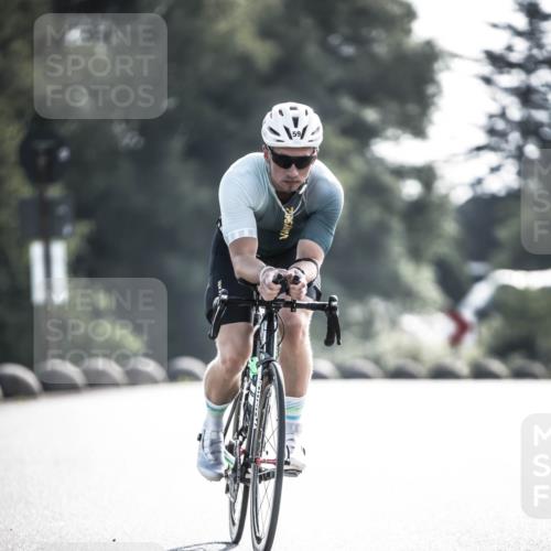 21.06.2026 - 29. Vierlanden-Triathlon H.Heesch http://msf.ph/oto/9856493 21.06.2026 09:01:11 Radfahren 59 meine-sportfotos.de