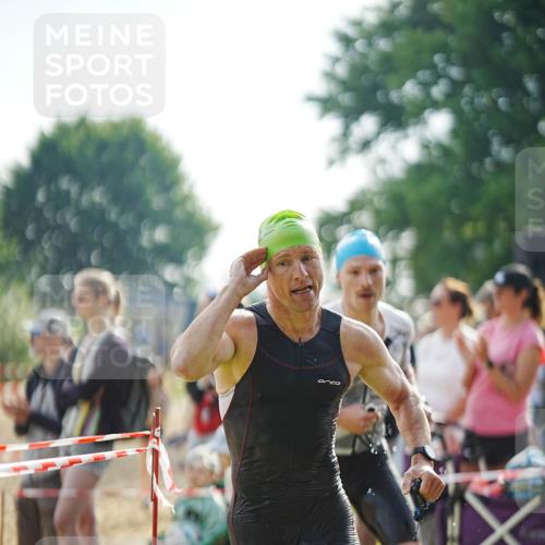 21.06.2026 - 29. Vierlanden-Triathlon LAZAROV Photography http://msf.ph/oto/9856552 21.06.2026 08:37:33 Schwimmen 31, 46, 107, 127 meine-sportfotos.de