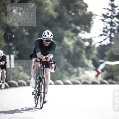21.06.2026 - 29. Vierlanden-Triathlon H.Heesch http://msf.ph/oto/9856568 21.06.2026 09:01:28 Radfahren 80, 101, 151 meine-sportfotos.de