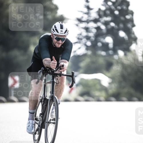 21.06.2026 - 29. Vierlanden-Triathlon H.Heesch http://msf.ph/oto/9856590 21.06.2026 09:01:29 Radfahren 80, 101 meine-sportfotos.de