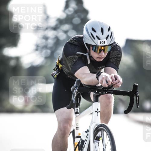 21.06.2026 - 29. Vierlanden-Triathlon H.Heesch http://msf.ph/oto/9856636 21.06.2026 09:01:31 Radfahren 80, 101, 161 meine-sportfotos.de
