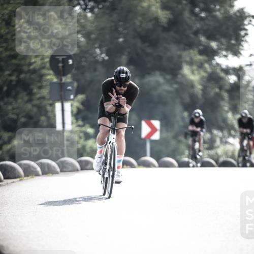 21.06.2026 - 29. Vierlanden-Triathlon H.Heesch http://msf.ph/oto/9856646 21.06.2026 09:01:38 Radfahren 5, 100, 161 meine-sportfotos.de