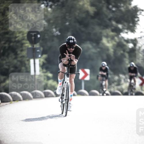 21.06.2026 - 29. Vierlanden-Triathlon H.Heesch http://msf.ph/oto/9856652 21.06.2026 09:01:38 Radfahren 5, 100, 161 meine-sportfotos.de