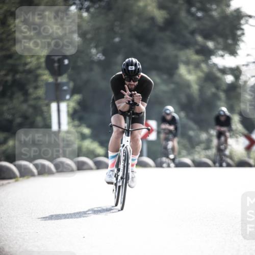 21.06.2026 - 29. Vierlanden-Triathlon H.Heesch http://msf.ph/oto/9856657 21.06.2026 09:01:38 Radfahren 5, 100, 161 meine-sportfotos.de