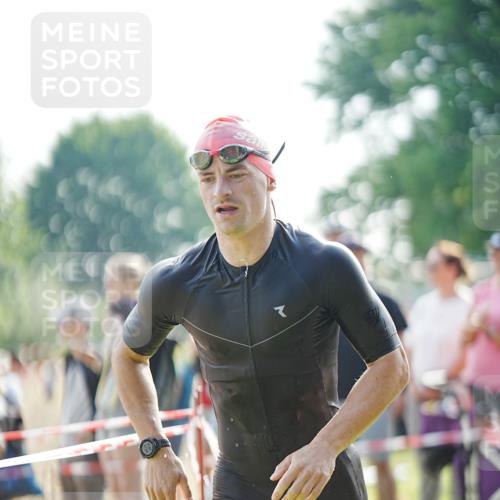 21.06.2026 - 29. Vierlanden-Triathlon LAZAROV Photography http://msf.ph/oto/9856694 21.06.2026 08:40:17 Schwimmen 21, 55, 78, 109 meine-sportfotos.de