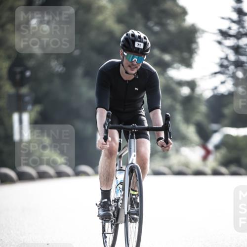 21.06.2026 - 29. Vierlanden-Triathlon H.Heesch http://msf.ph/oto/9856763 21.06.2026 09:01:53 Radfahren 71 meine-sportfotos.de