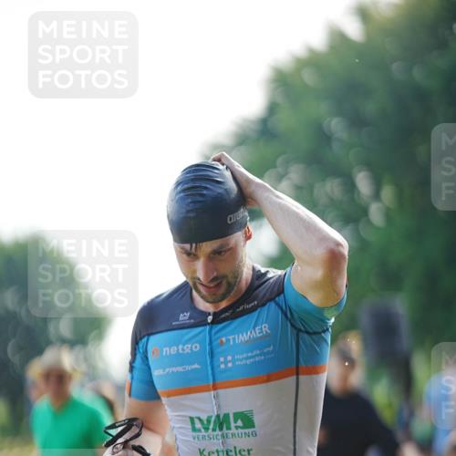 21.06.2026 - 29. Vierlanden-Triathlon LAZAROV Photography http://msf.ph/oto/9856765 21.06.2026 08:50:12 Schwimmen 48, 52 meine-sportfotos.de