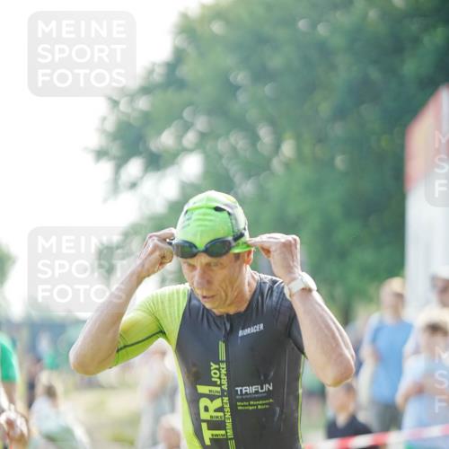 21.06.2026 - 29. Vierlanden-Triathlon LAZAROV Photography http://msf.ph/oto/9856822 21.06.2026 08:50:56 Schwimmen 163, 179, 1353 meine-sportfotos.de