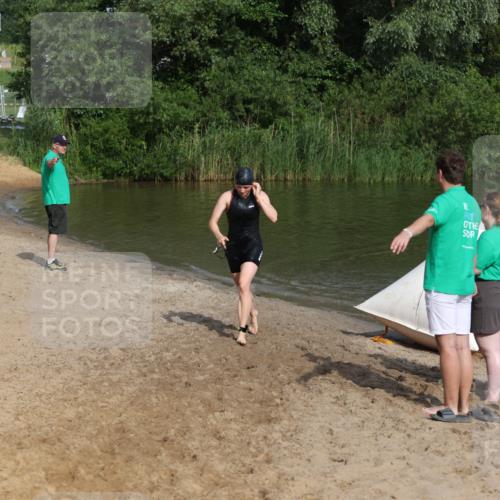 21.06.2026 - 29. Vierlanden-Triathlon Andreas Tolksdorf http://msf.ph/oto/9856888 21.06.2026 08:58:54 Schwimmen 229 meine-sportfotos.de