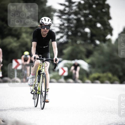 21.06.2026 - 29. Vierlanden-Triathlon H.Heesch http://msf.ph/oto/9856907 21.06.2026 10:28:58 Radfahren 499, 553, 558, 565, 601 meine-sportfotos.de
