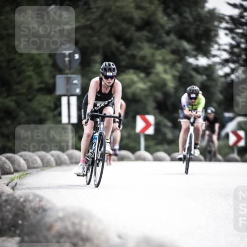 21.06.2026 - 29. Vierlanden-Triathlon H.Heesch http://msf.ph/oto/9856931 21.06.2026 10:28:59 Radfahren 494, 499, 553, 558, 565, 601 meine-sportfotos.de