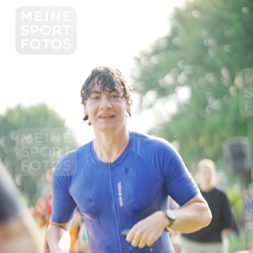 21.06.2026 - 29. Vierlanden-Triathlon LAZAROV Photography http://msf.ph/oto/9856938 21.06.2026 08:52:52 Schwimmen 22, 98, 195 meine-sportfotos.de