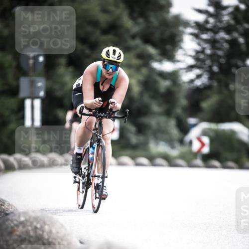 21.06.2026 - 29. Vierlanden-Triathlon H.Heesch http://msf.ph/oto/9856952 21.06.2026 10:29:02 Radfahren 247, 494, 553, 558, 565, 601, 603 meine-sportfotos.de