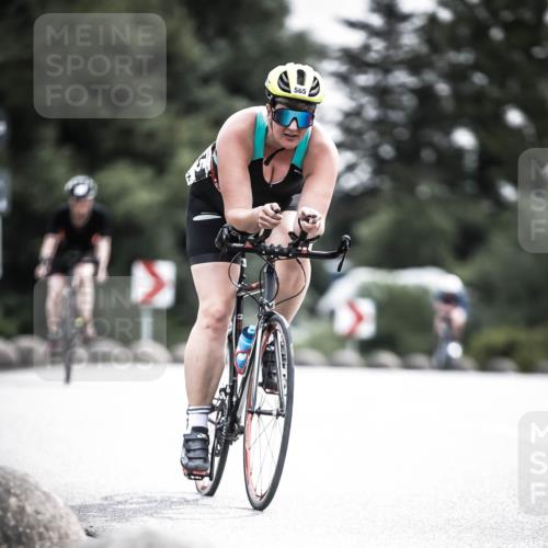 21.06.2026 - 29. Vierlanden-Triathlon H.Heesch http://msf.ph/oto/9856979 21.06.2026 10:29:02 Radfahren 247, 494, 553, 558, 565, 601, 603 meine-sportfotos.de