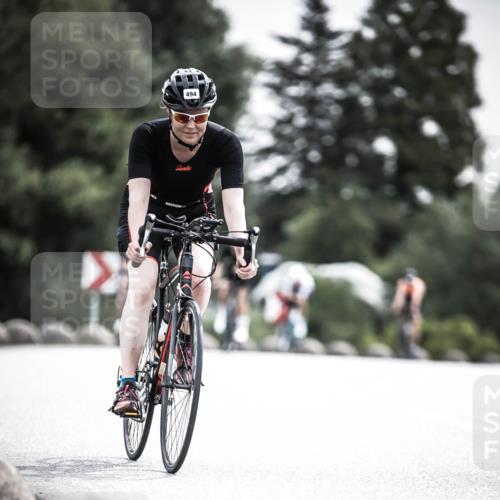 21.06.2026 - 29. Vierlanden-Triathlon H.Heesch http://msf.ph/oto/9857002 21.06.2026 10:29:05 Radfahren 16, 244, 247, 494, 565, 601, 603 meine-sportfotos.de