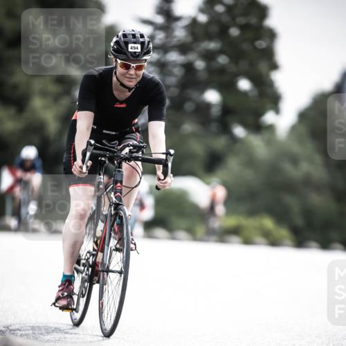 21.06.2026 - 29. Vierlanden-Triathlon H.Heesch http://msf.ph/oto/9857012 21.06.2026 10:29:05 Radfahren 16, 244, 247, 494, 565, 601, 603 meine-sportfotos.de