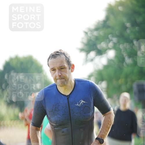 21.06.2026 - 29. Vierlanden-Triathlon LAZAROV Photography http://msf.ph/oto/9857015 21.06.2026 08:54:04 Schwimmen 122, 126, 146, 176 meine-sportfotos.de