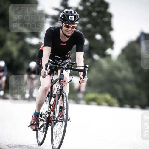 21.06.2026 - 29. Vierlanden-Triathlon H.Heesch http://msf.ph/oto/9857019 21.06.2026 10:29:05 Radfahren 16, 244, 247, 494, 565, 601, 603 meine-sportfotos.de