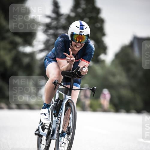 21.06.2026 - 29. Vierlanden-Triathlon H.Heesch http://msf.ph/oto/9857068 21.06.2026 10:29:10 Radfahren 16, 244, 247, 494, 603 meine-sportfotos.de