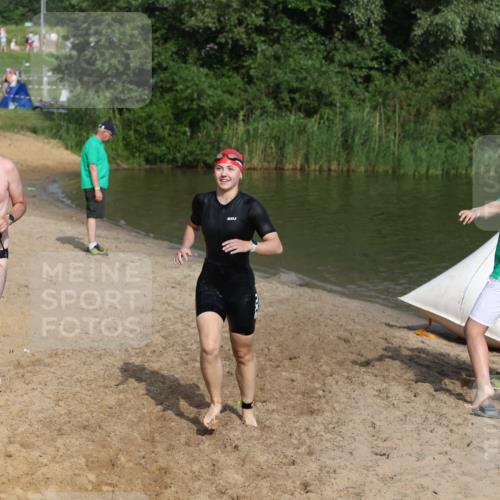21.06.2026 - 29. Vierlanden-Triathlon Andreas Tolksdorf http://msf.ph/oto/9857078 21.06.2026 08:59:11 Schwimmen 168, 242 meine-sportfotos.de