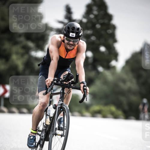 21.06.2026 - 29. Vierlanden-Triathlon H.Heesch http://msf.ph/oto/9857092 21.06.2026 10:29:12 Radfahren 16, 244, 247, 482, 566, 603 meine-sportfotos.de