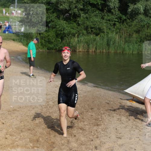 21.06.2026 - 29. Vierlanden-Triathlon Andreas Tolksdorf http://msf.ph/oto/9857097 21.06.2026 08:59:11 Schwimmen 168, 242 meine-sportfotos.de