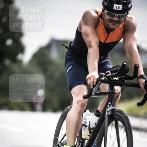 21.06.2026 - 29. Vierlanden-Triathlon H.Heesch http://msf.ph/oto/9857125 21.06.2026 10:29:12 Radfahren 16, 244, 247, 482, 566, 603 meine-sportfotos.de