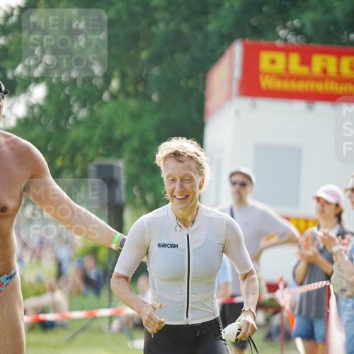 21.06.2026 - 29. Vierlanden-Triathlon LAZAROV Photography http://msf.ph/oto/9857151 21.06.2026 09:02:20 Schwimmen 217, 231, 283 meine-sportfotos.de