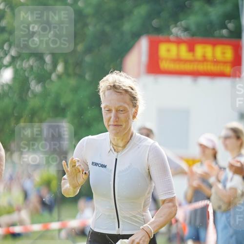 21.06.2026 - 29. Vierlanden-Triathlon LAZAROV Photography http://msf.ph/oto/9857154 21.06.2026 09:02:21 Schwimmen 217, 231, 283 meine-sportfotos.de
