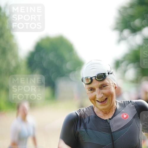 21.06.2026 - 29. Vierlanden-Triathlon LAZAROV Photography http://msf.ph/oto/9857168 21.06.2026 09:15:09 Schwimmen 248, 269, 294 meine-sportfotos.de