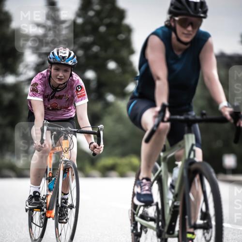 21.06.2026 - 29. Vierlanden-Triathlon H.Heesch http://msf.ph/oto/9857170 21.06.2026 10:29:18 Radfahren 35, 176, 326, 482, 533, 566 meine-sportfotos.de