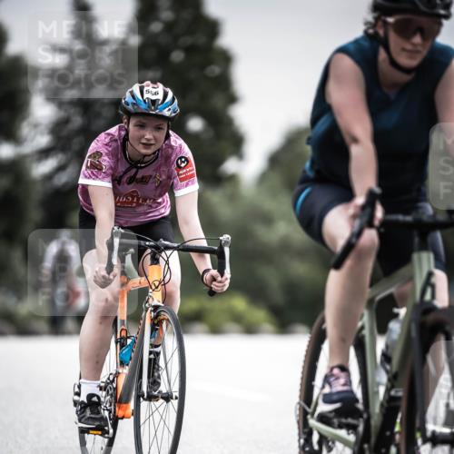 21.06.2026 - 29. Vierlanden-Triathlon H.Heesch http://msf.ph/oto/9857175 21.06.2026 10:29:18 Radfahren 35, 176, 326, 482, 533, 566 meine-sportfotos.de