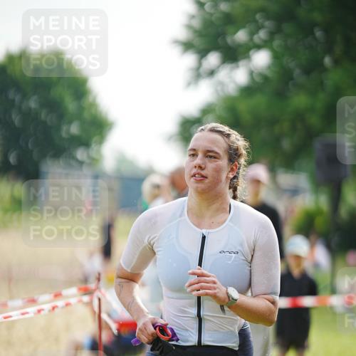21.06.2026 - 29. Vierlanden-Triathlon LAZAROV Photography http://msf.ph/oto/9857178 21.06.2026 09:15:12 Schwimmen 248, 269, 294 meine-sportfotos.de