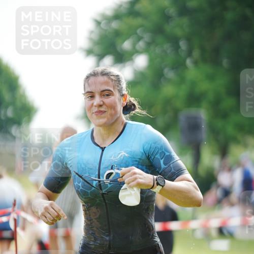 21.06.2026 - 29. Vierlanden-Triathlon LAZAROV Photography http://msf.ph/oto/9857189 21.06.2026 09:15:29 Schwimmen 260 meine-sportfotos.de