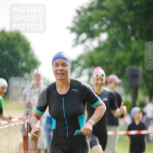 21.06.2026 - 29. Vierlanden-Triathlon LAZAROV Photography http://msf.ph/oto/9857209 21.06.2026 09:18:13 Schwimmen 232, 245, 259, 281 meine-sportfotos.de